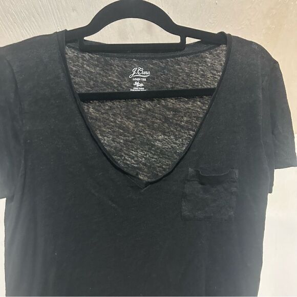 J.Crew Woman's Short Sleeve Linen V-neck T-shirt - Picture 4 of 5